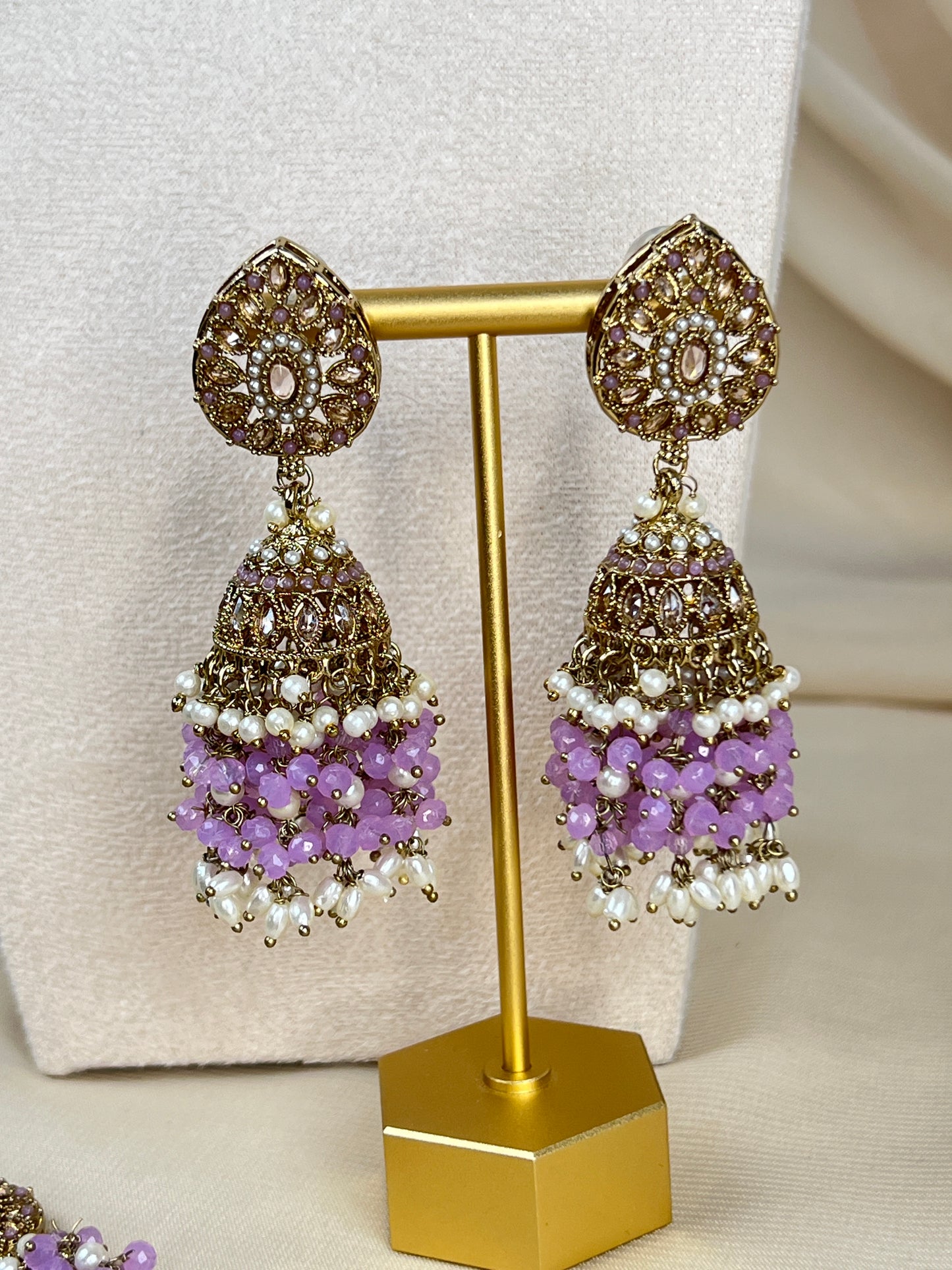 Nauratan Pearl Choker Set w/Jhumka Earrings