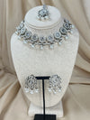Small Daint Necklace Set