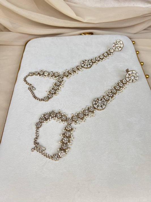 White & Gold Pearl Hand Bracelet Ring Pair
