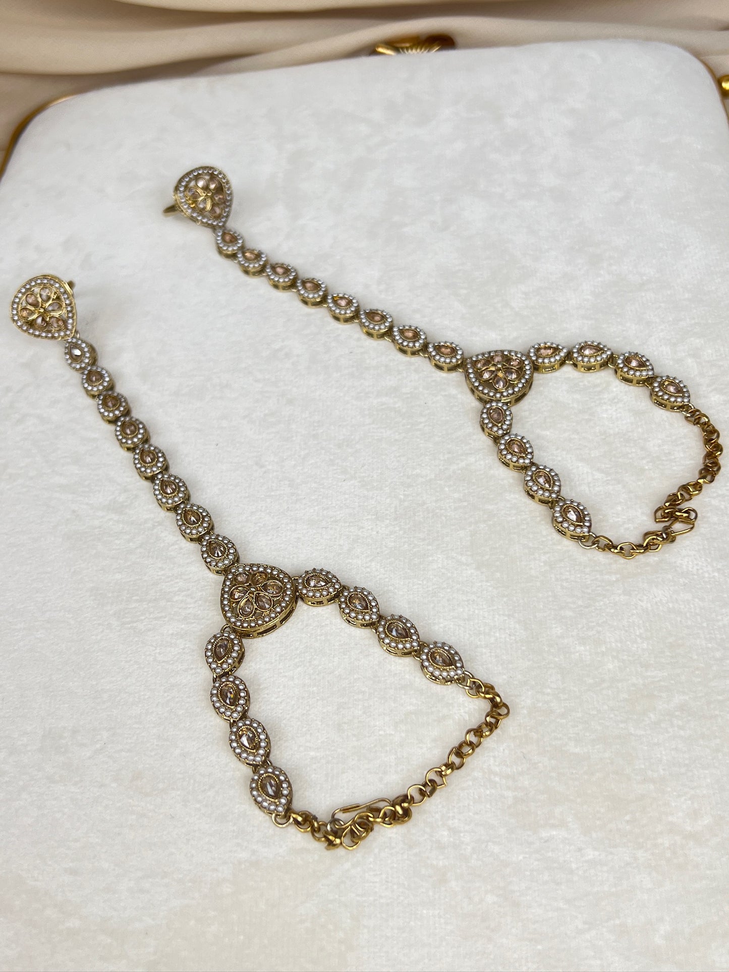 Nauratan Polki Hand Bracelet Ring Pair