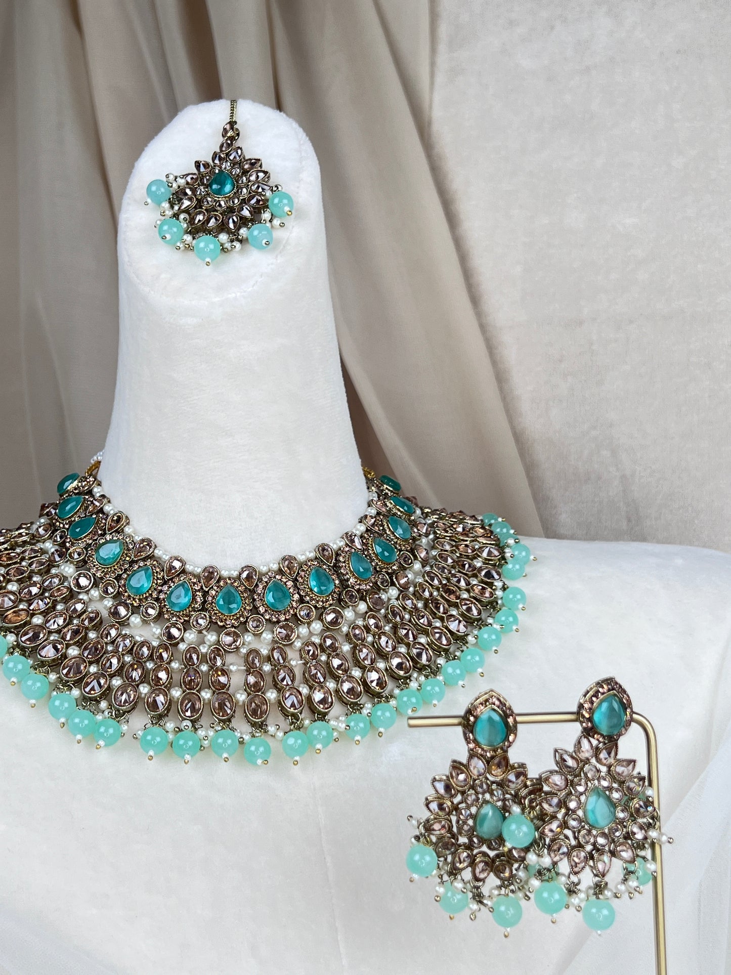Polki Gold Diamond Semi Bridal Set