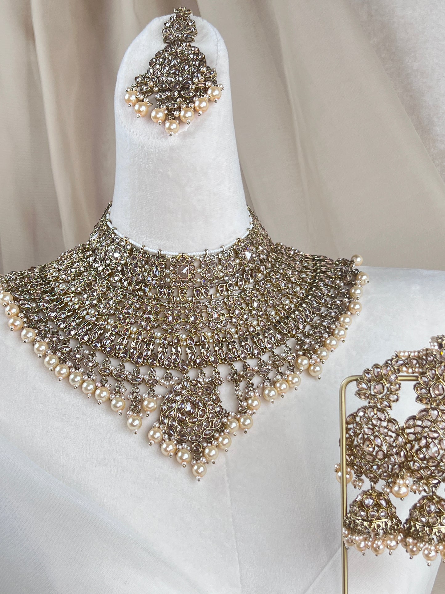 Large Bib Style Polki Semi Bridal with Jhoomar | Nose Ring