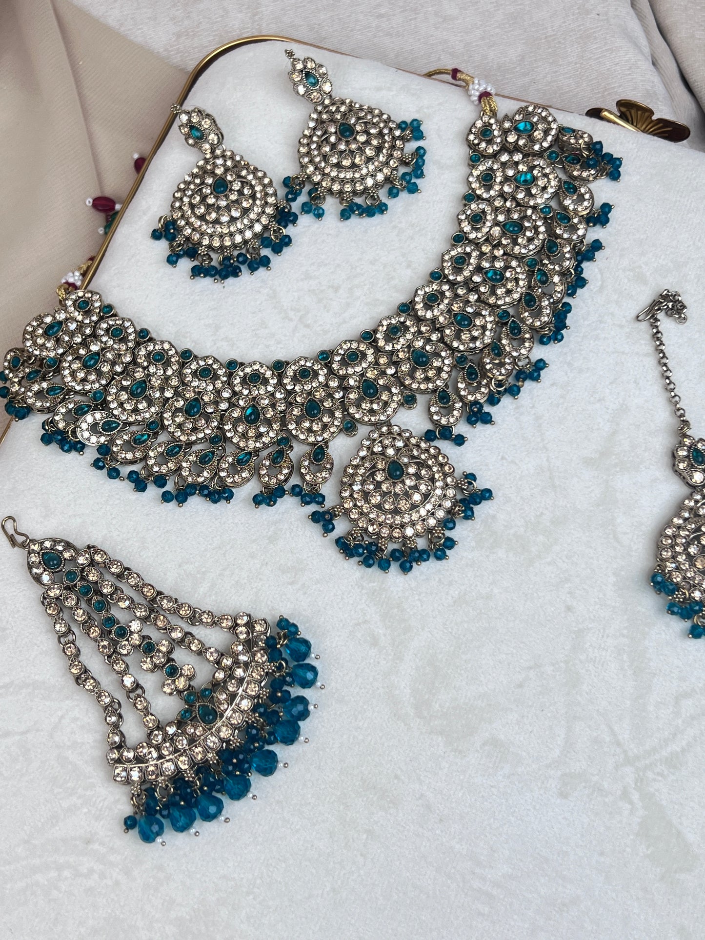 Pakisitani Gold Style Semi Bridal Set with Jhoomar