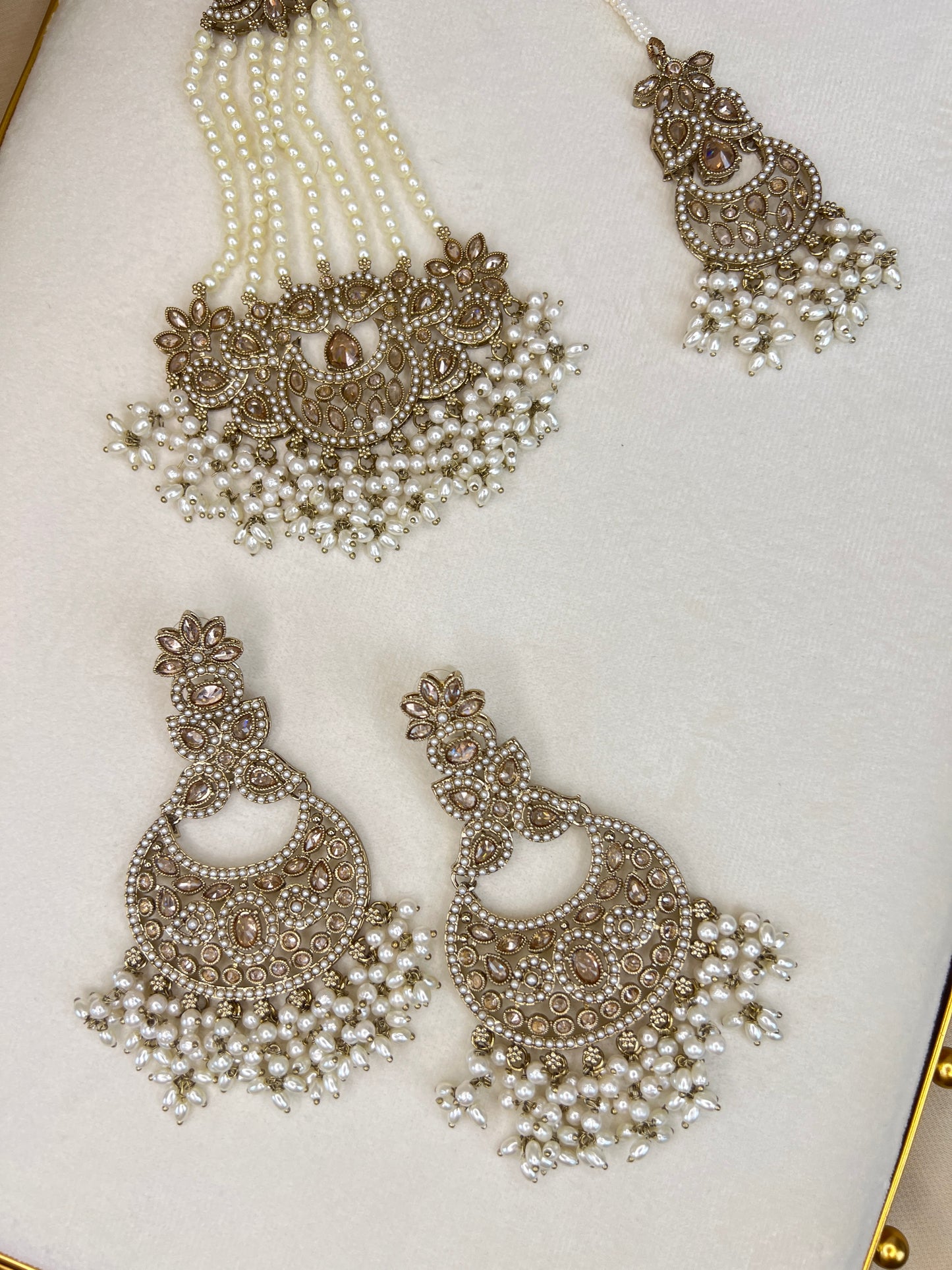 Nauratan Double Choker Large Pearl Bridal Set