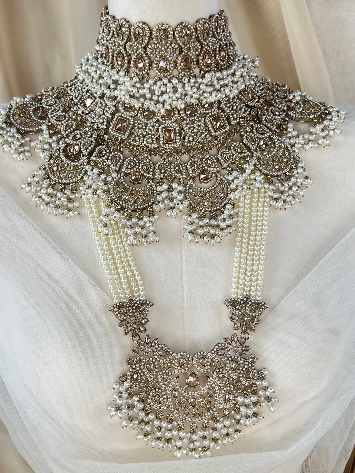 Nauratan Double Choker Large Pearl Bridal Set