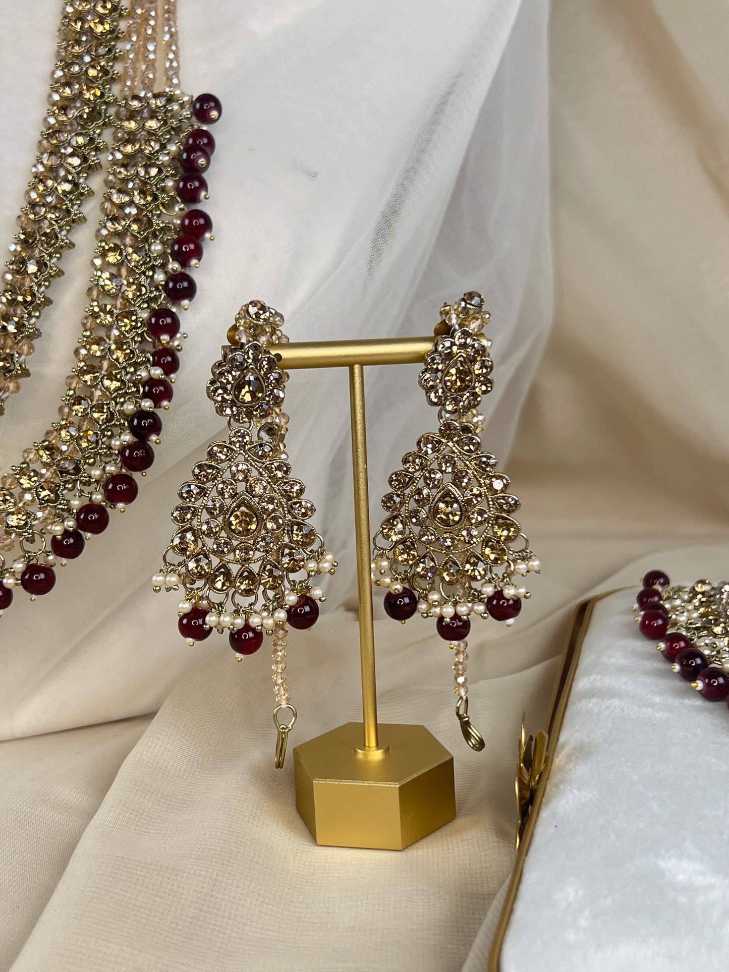 Pakistani Style Full Bridal Set w/ Layered Long Mala