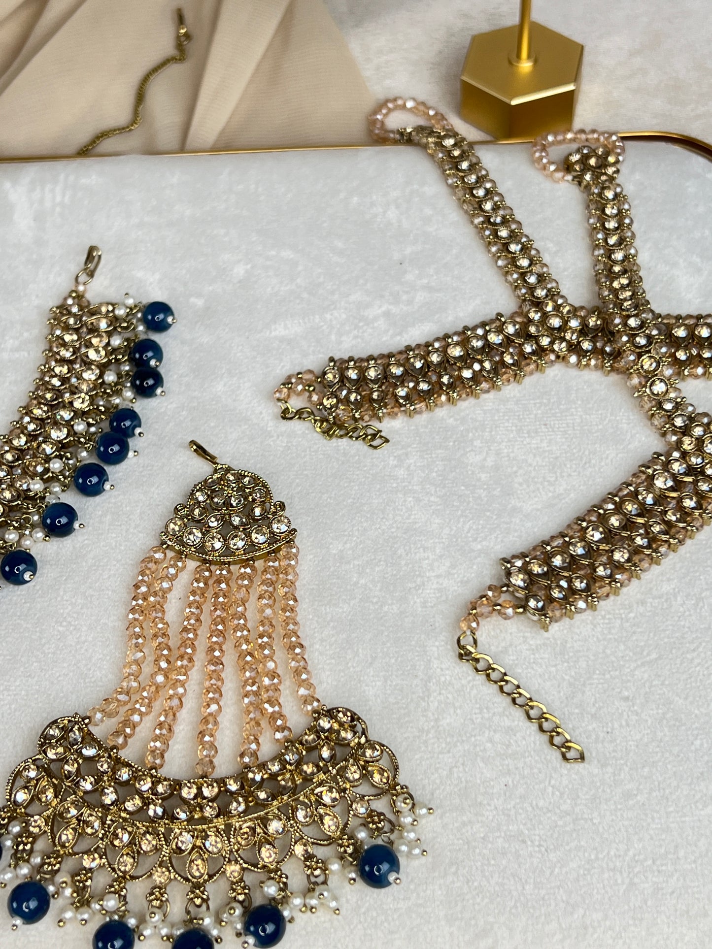Pakistani Style Full Bridal Set w/ Layered Long Mala