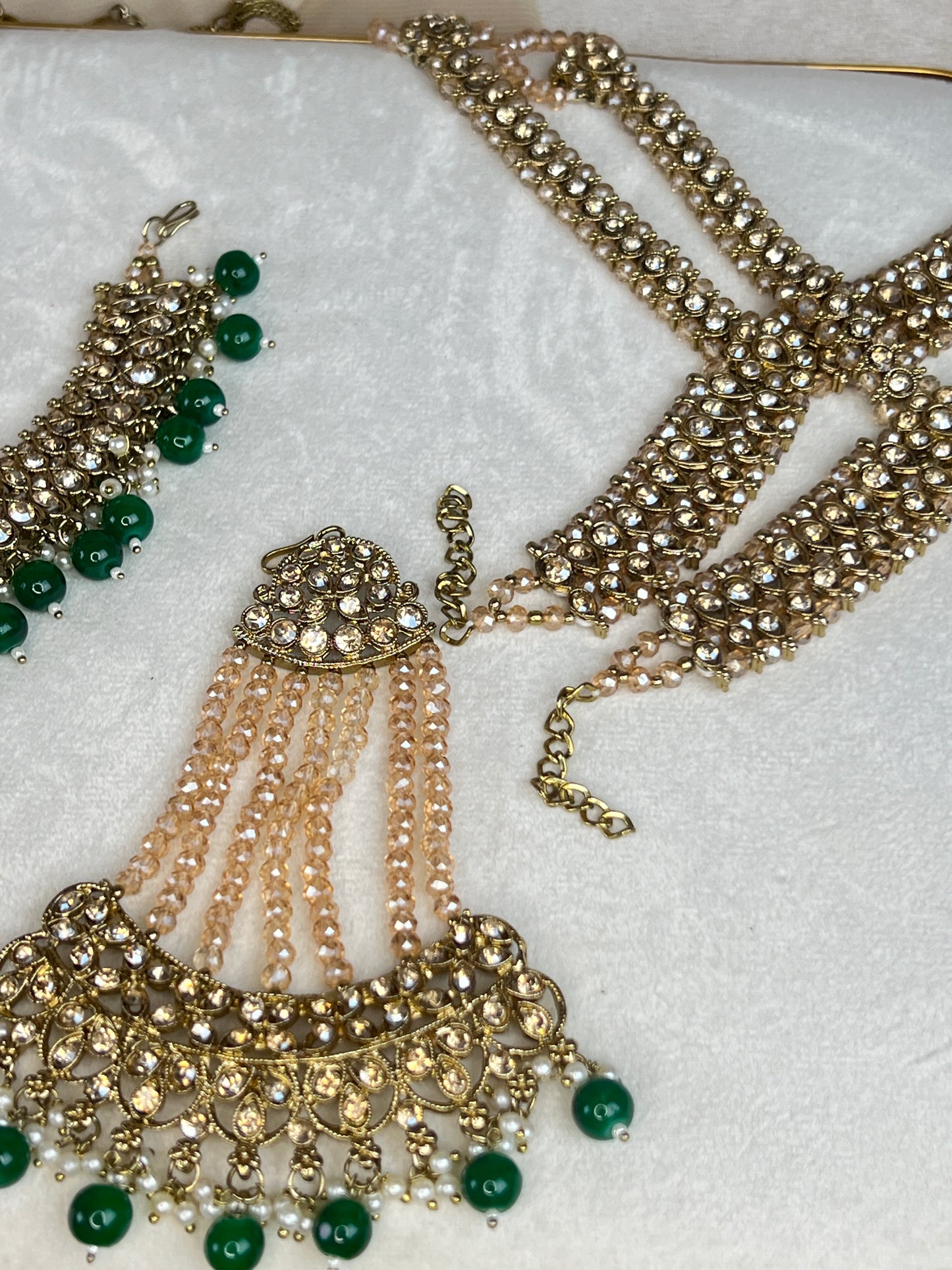 Pakistani Style Full Bridal Set w/ Layered Long Mala