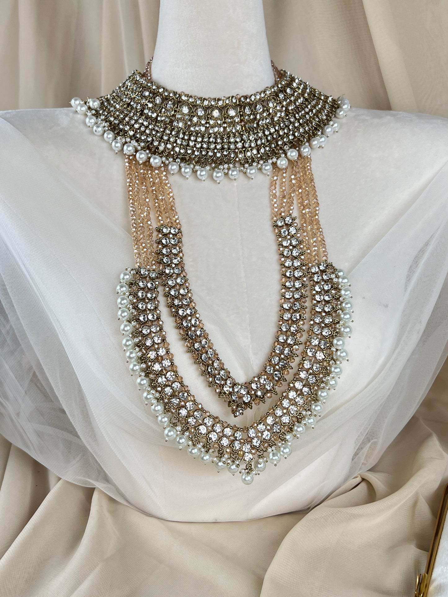 Pakistani Style Full Bridal Set w/ Layered Long Mala