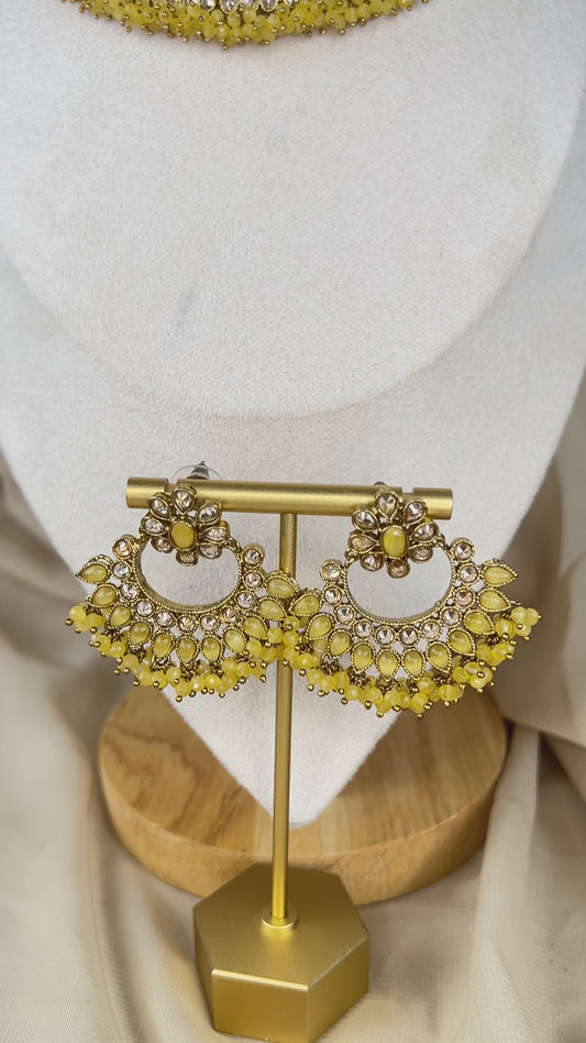 Dainty Necklace Set